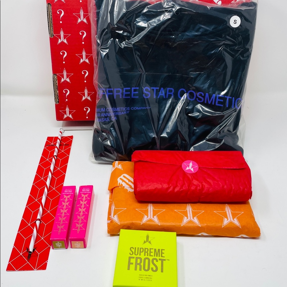 Jeffree Star Holiday box 2019 DELUXE edition